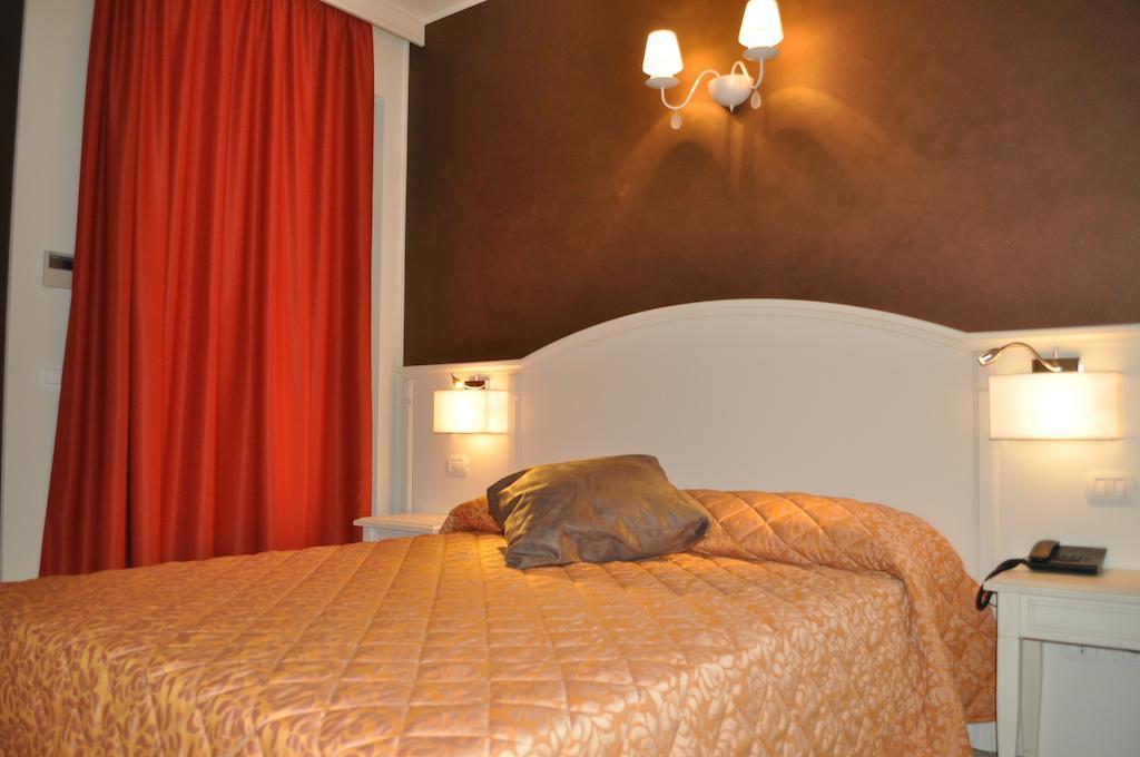 Hotel Centova Perugia Camera foto