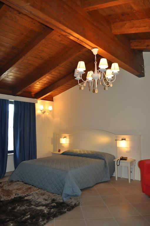 Hotel Centova Perugia Camera foto