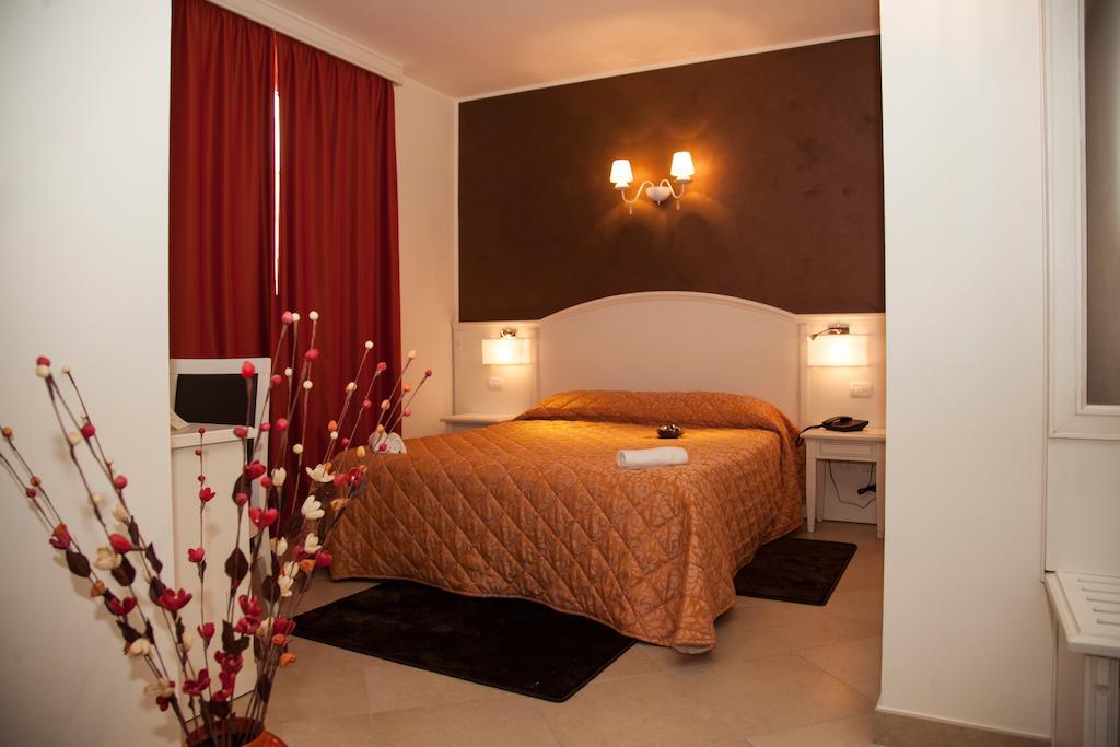 Hotel Centova Perugia Camera foto